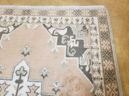 Antique Moroccan Rug 5x7 Tribal Carpet, Hand-Knotted Soft Wool Pile, 5 x 7 Area Rug, Berber Rug, Geometric Open Field Medallion, Pink Ivory