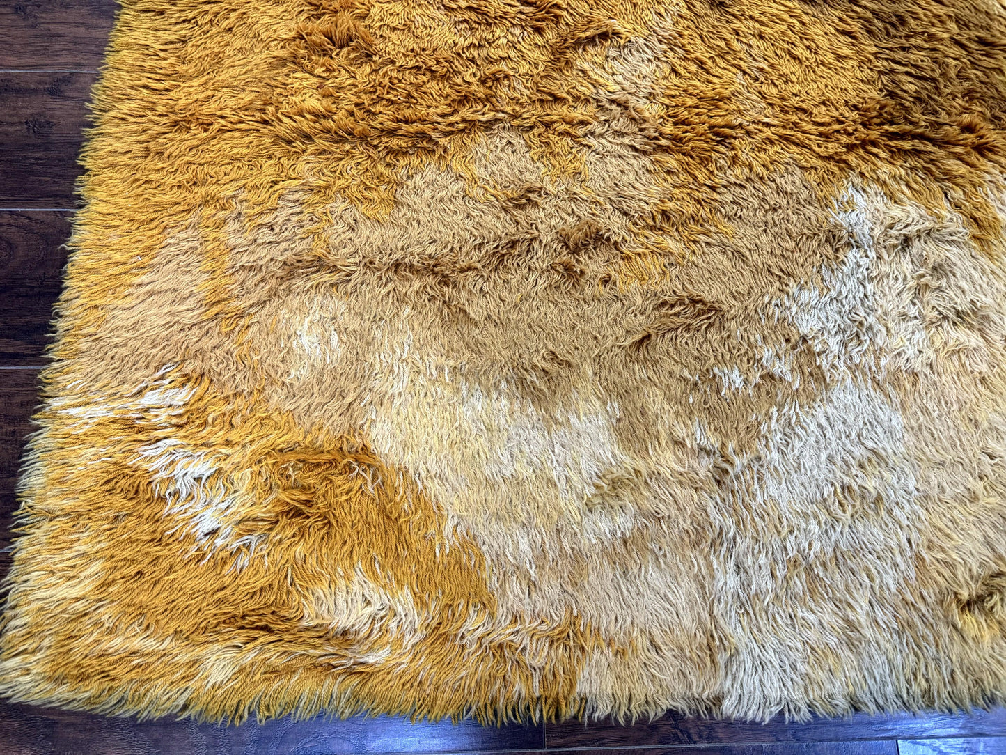 Rya Shag Rug 4.6 x 6, Shades of Yellow, Mid Century Vintage Carpet