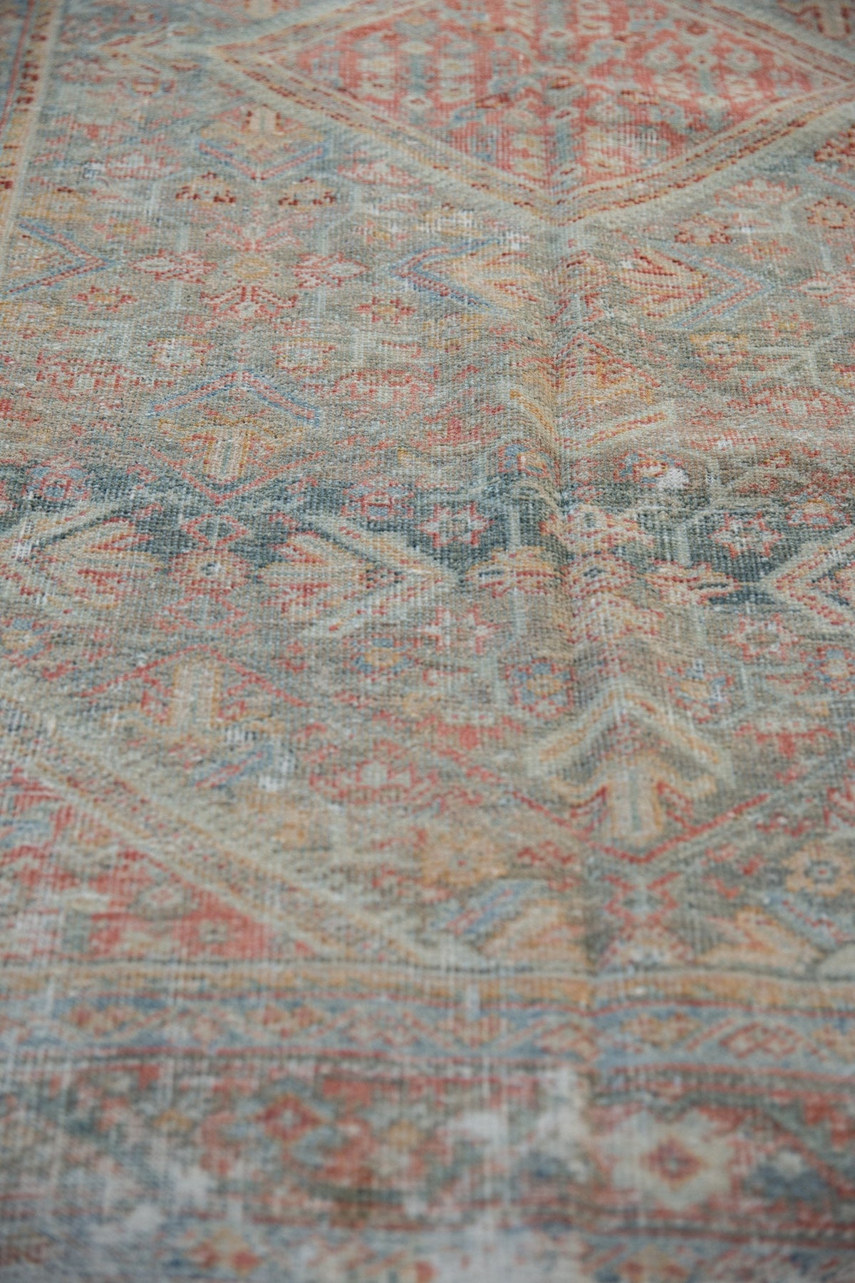 4x6.5 Vintage Distressed Mahal Rug