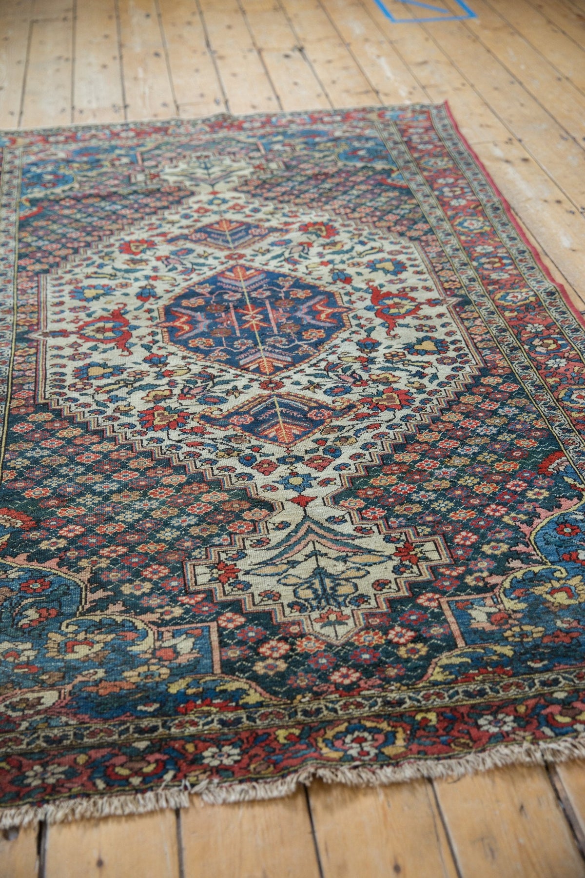 4.5x6.5 Vintage Baktiari Rug
