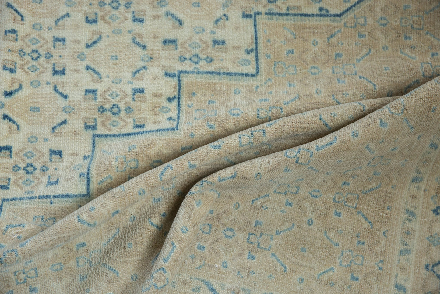 7x9.5 Vintage Distressed Birjand Carpet