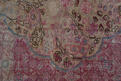 7.5x10.5 Vintage Distressed Kayseri Carpet