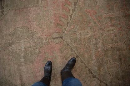 15.5x19.5 Vintage Distressed Oushak Carpet