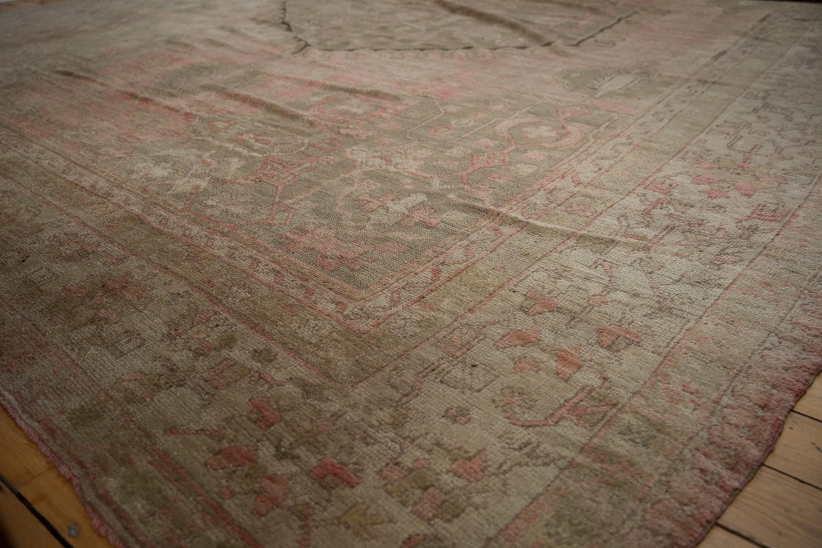 15.5x19.5 Vintage Distressed Oushak Carpet