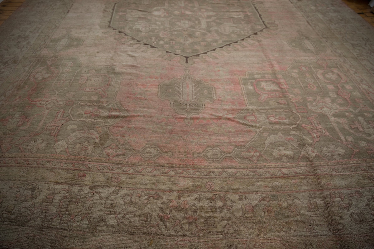 15.5x19.5 Vintage Distressed Oushak Carpet