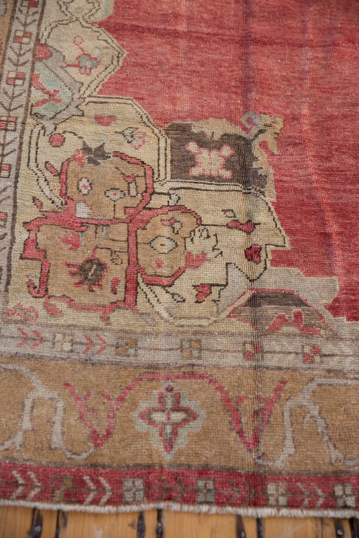 7.5x11 Vintage Distressed Oushak Carpet