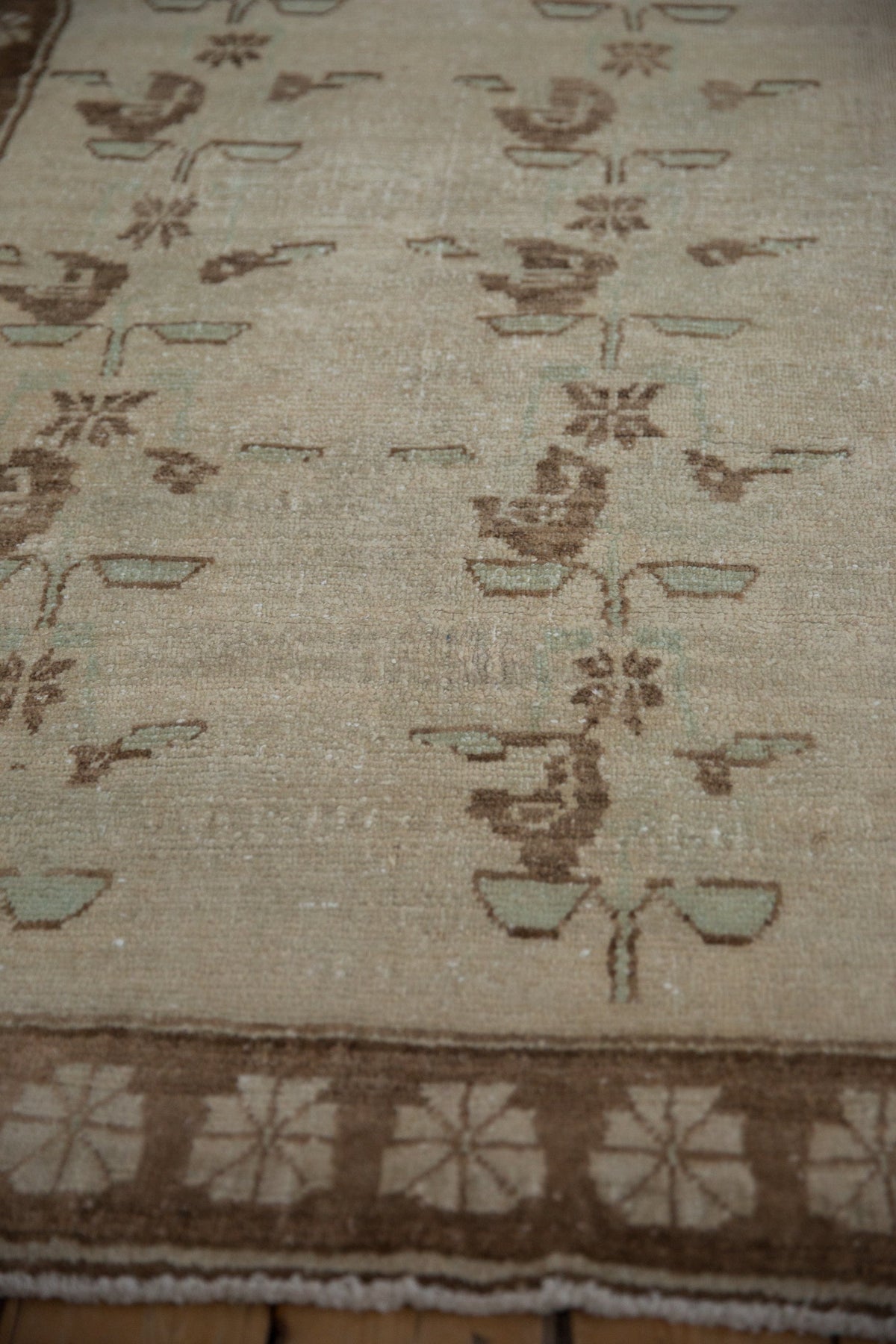 6x8.5 Vintage Distressed Oushak Carpet