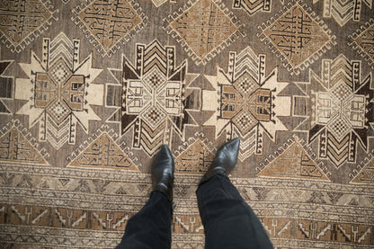 7x9.5 Vintage Distressed Kars Carpet