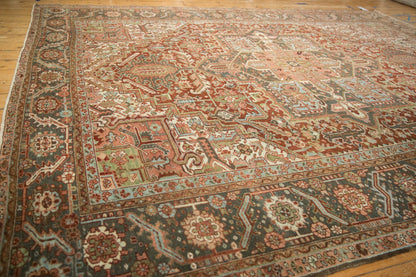 9.5x12.5 Vintage Distressed Heriz Carpet