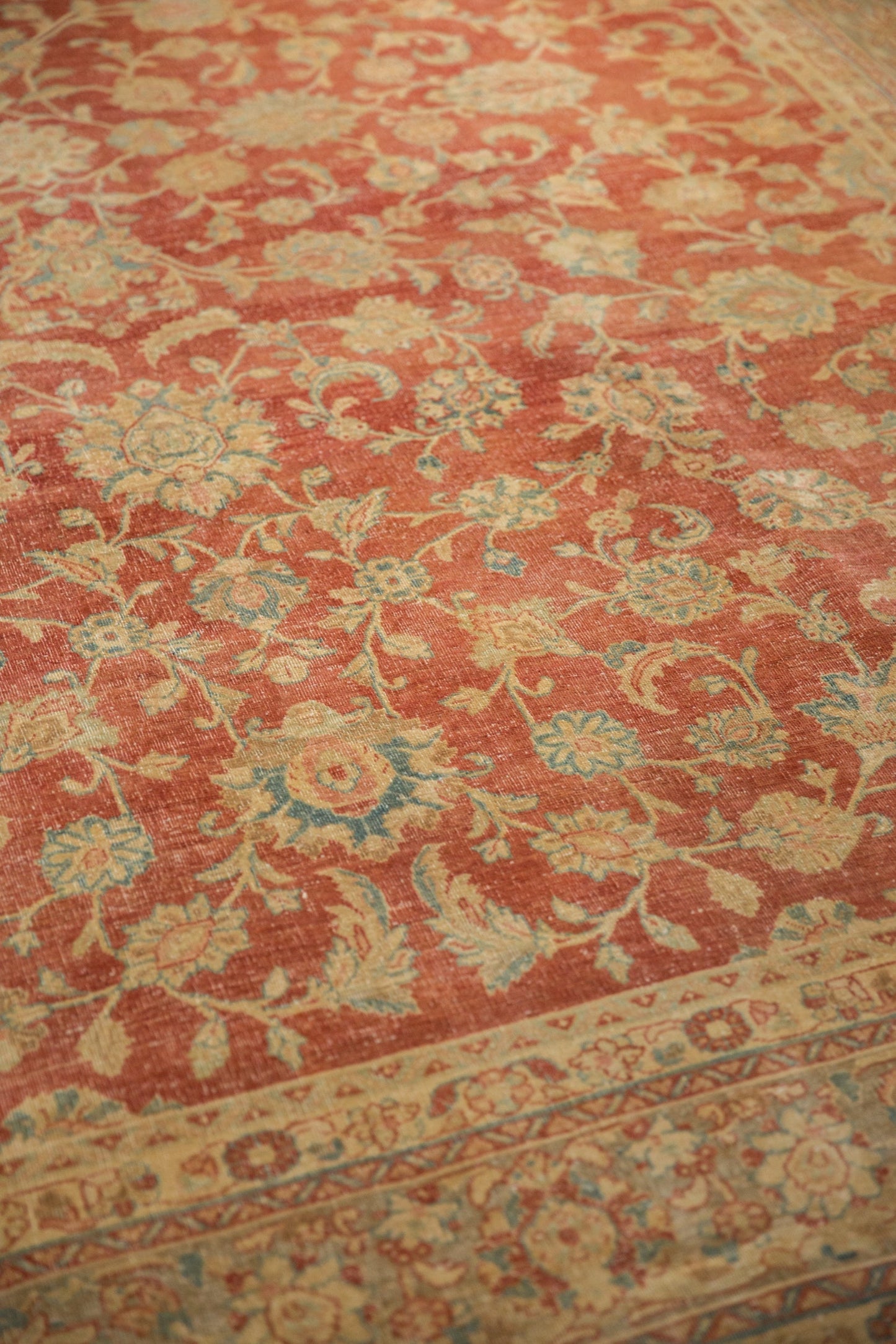8x11 Vintage Distressed Kashan Carpet