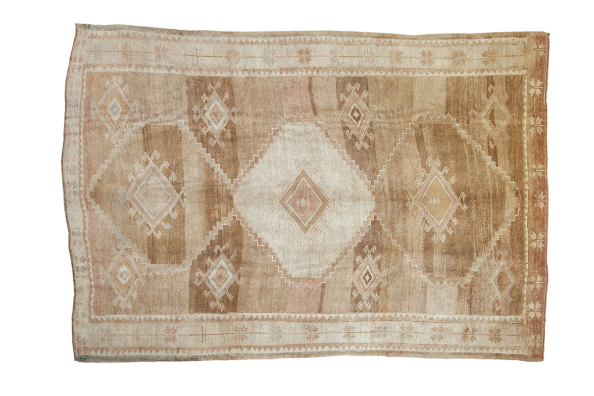 7.5x11 Vintage Distressed Kars Carpet