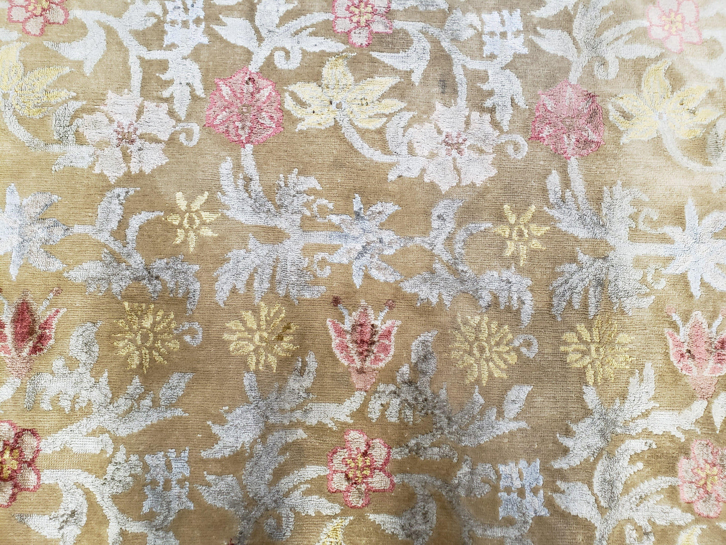 Modern Tibetan Rug 6x9, Wool and Silk Tibetan Rug, Handmade Tibetan Rug, Silk Flowers, Contemporary Rug, Soft Rug, Tibetan Area Rug, Tan