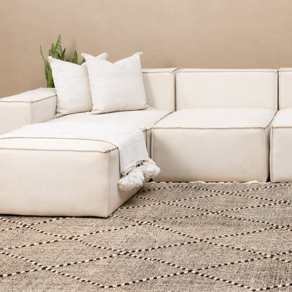 Faraoula - taznakht kilim rug