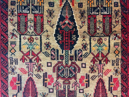 Fine Vintage Wool Baluch Rug 6x4 ft