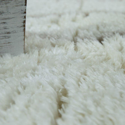 Fluffy Shag Rug Flokati Style Diamond Pattern Cream