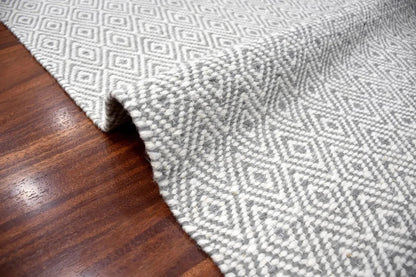 Multi Sizes Ivory, Taupe Hand Woven Traditional 100% Wool Oriental Area Rug