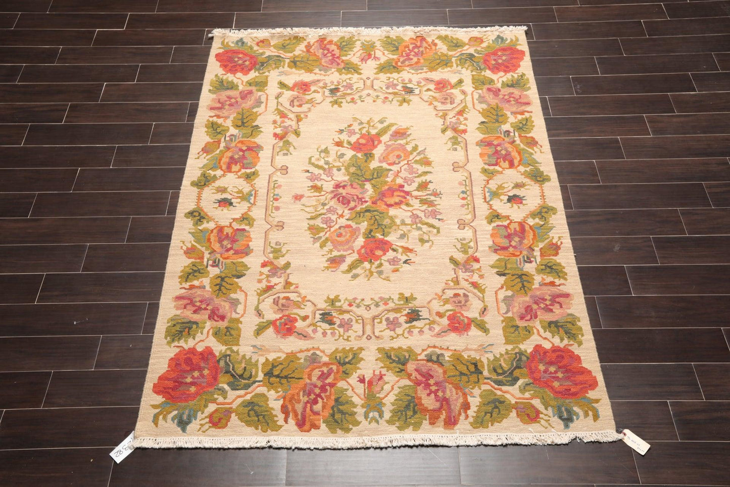 5'6" x 7'6" Hand Knotted Wool Reversible Floral Area Rug Beige
