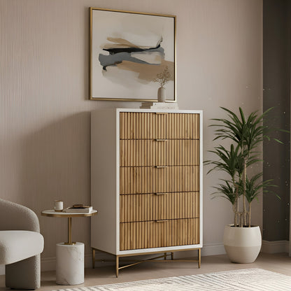 Larsen Chest
