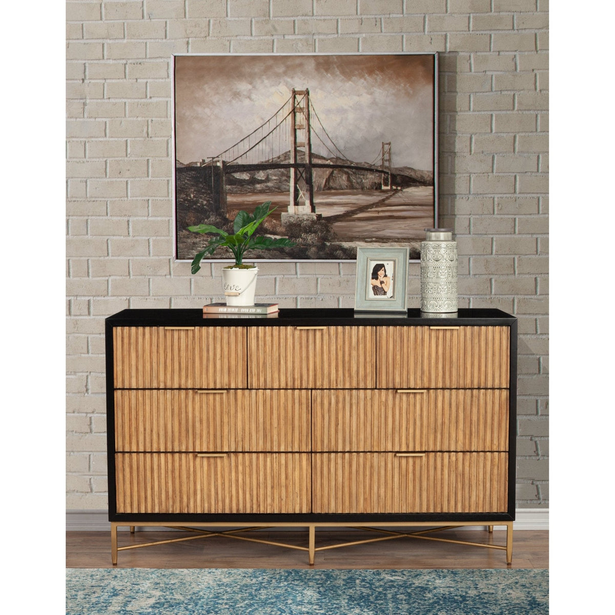 Larsen Dresser