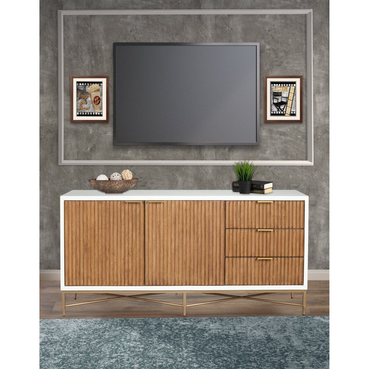 Larsen TV Console