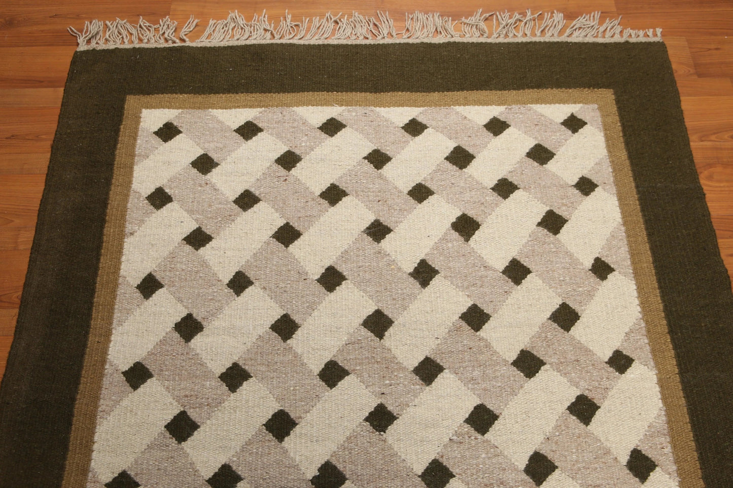 5' x 7' Hand woven Vintage Afghan Kilim 100% wool Area rug Beige