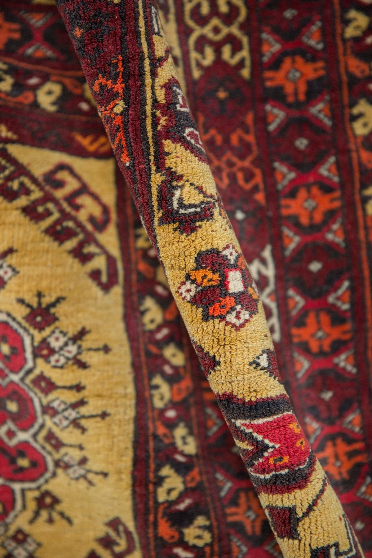 7x9.5 Vintage Daulatabad Carpet