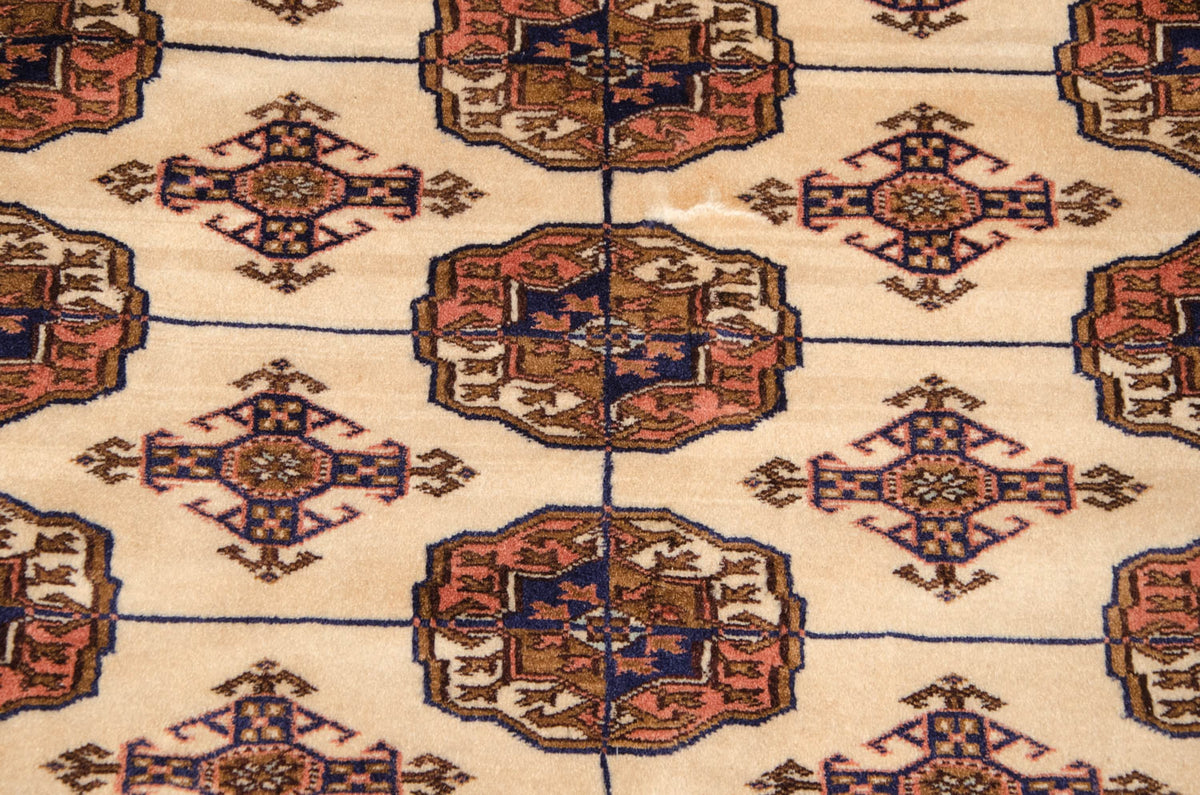 9x12 Vintage Fine Bokhara Carpet