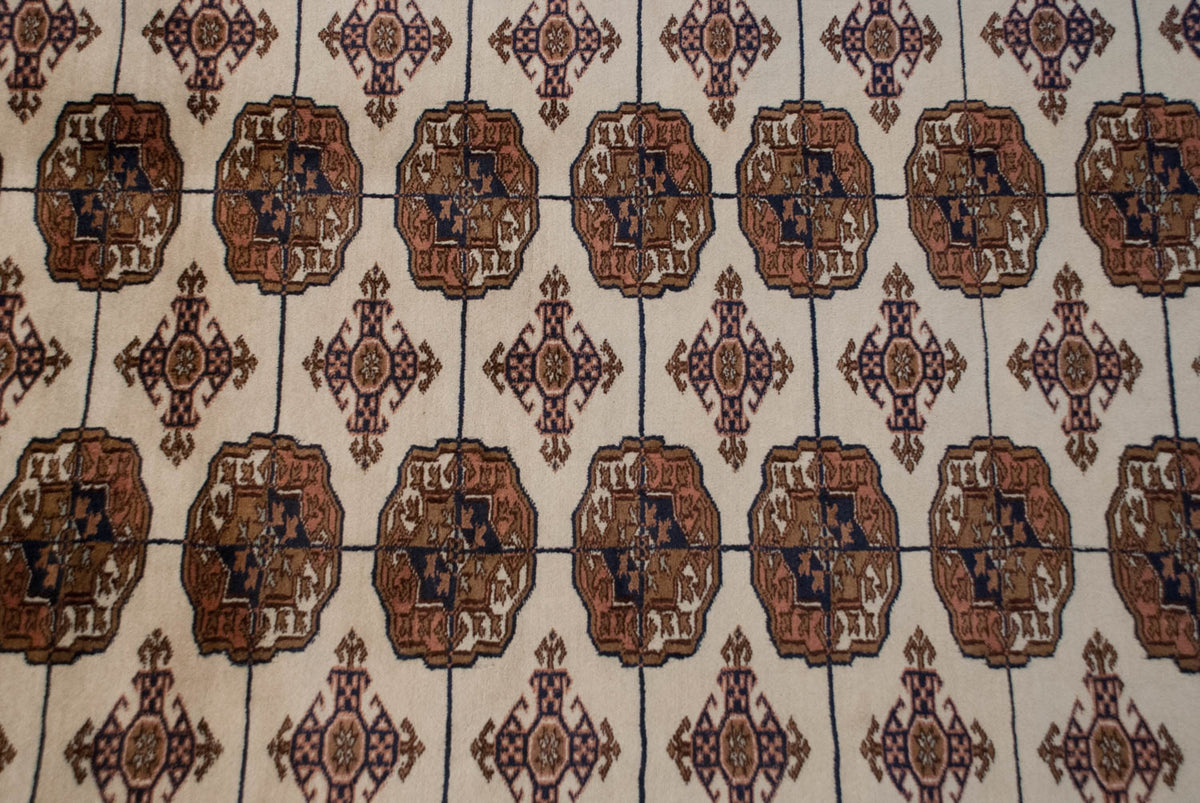 9x12 Vintage Fine Bokhara Carpet