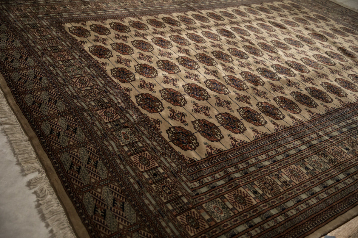 9x12 Vintage Fine Bokhara Carpet
