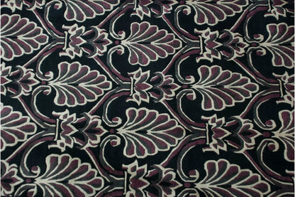 7.5x10 Vintage Indian Damask Design Carpet