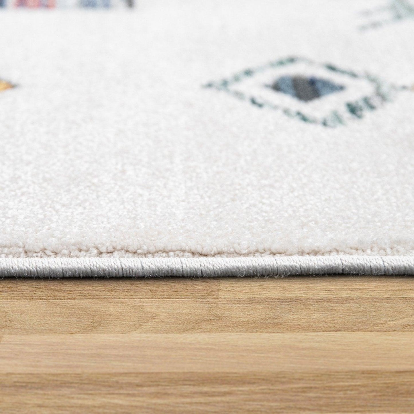 Modern Boho Rug with colorful Diamond Pattern in Cream