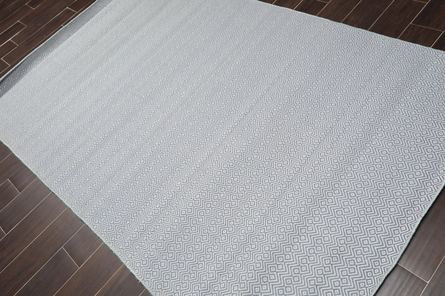 Multi Size Tone on Tone Blue Hand Tufted Wool Modern & Contemporary Oriental Area Rug