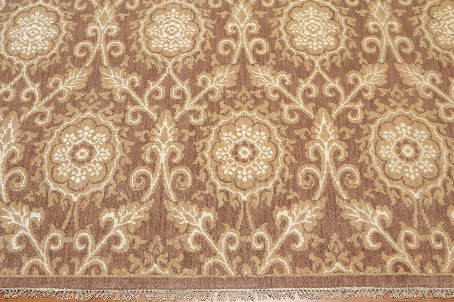 6' x 9' Hand Knotted Damask Wool & Bamboo Silk Area rug Brown