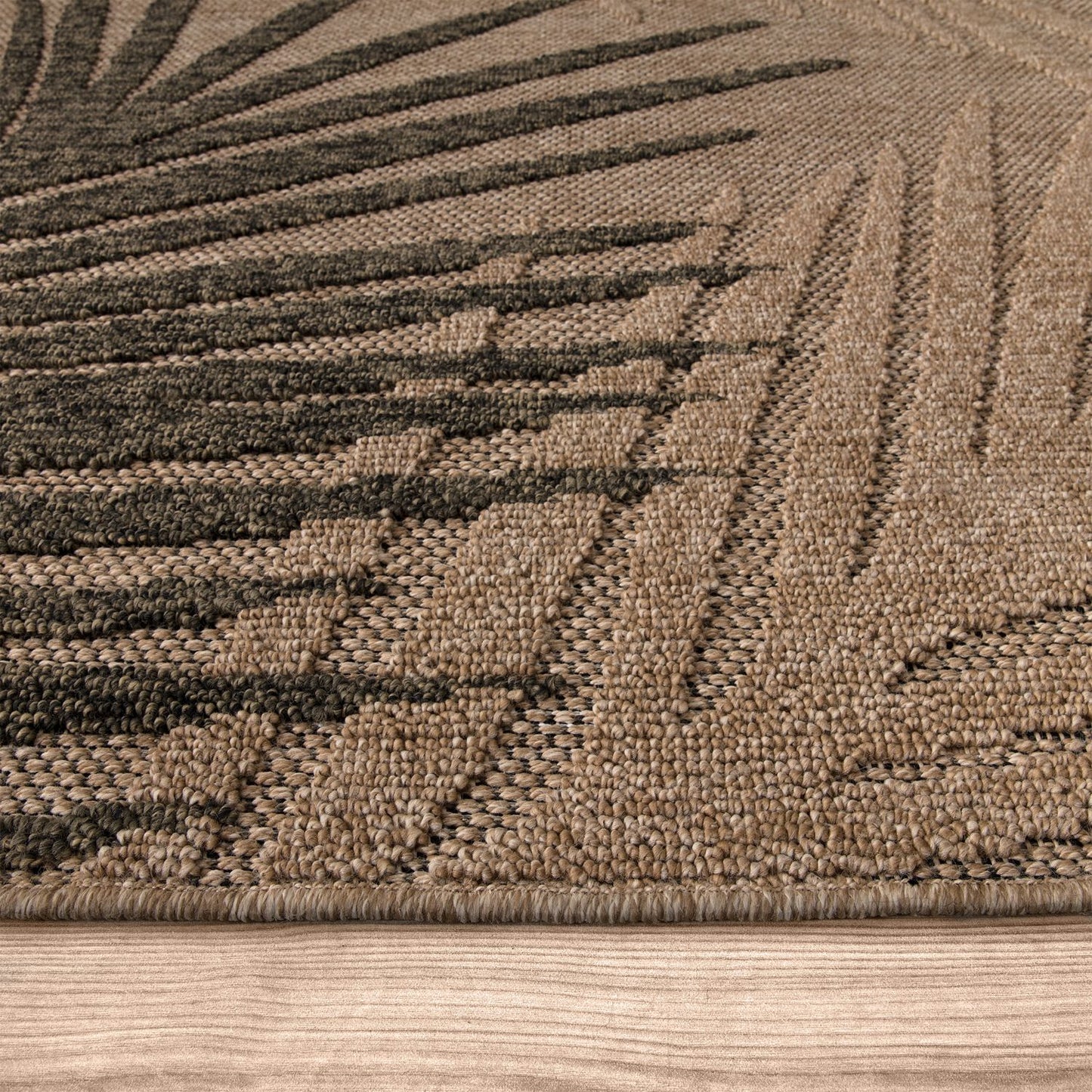 In- & Outdoor Rug Cologne with Modern Leaf Design in Beige