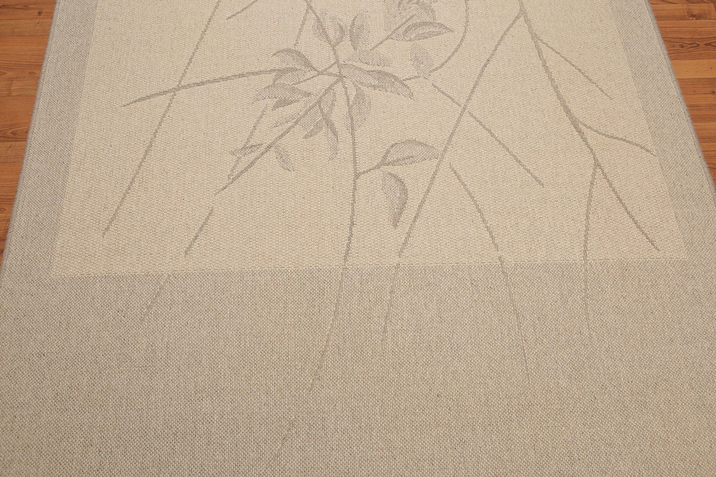 5'3" x 7'4" Contemporary Flat Pile Belgian 100% Wool Area Rug Beige