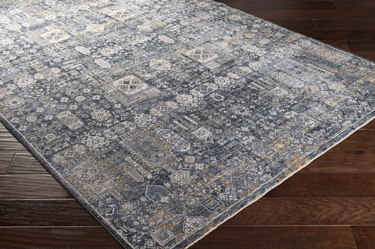 Stacyville Luxe Fringe Rug