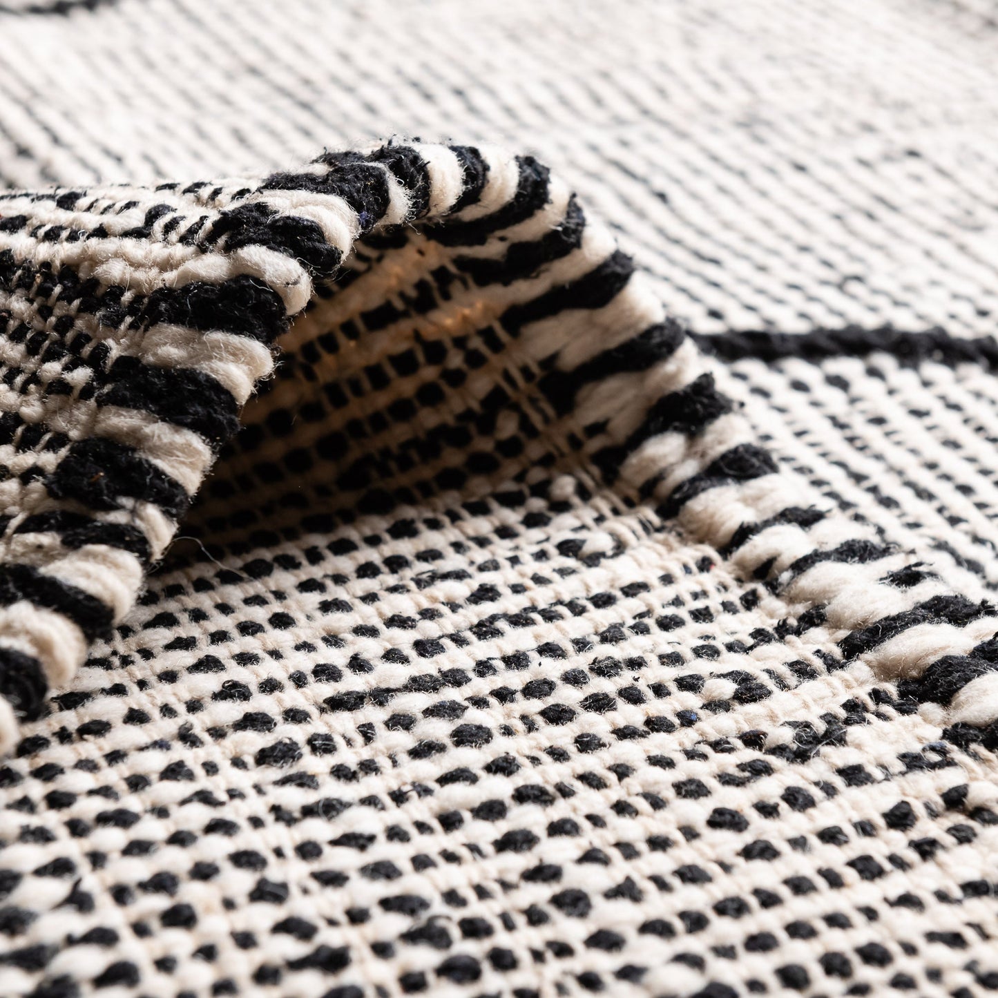 Tamuda - Taznakht kilim rug