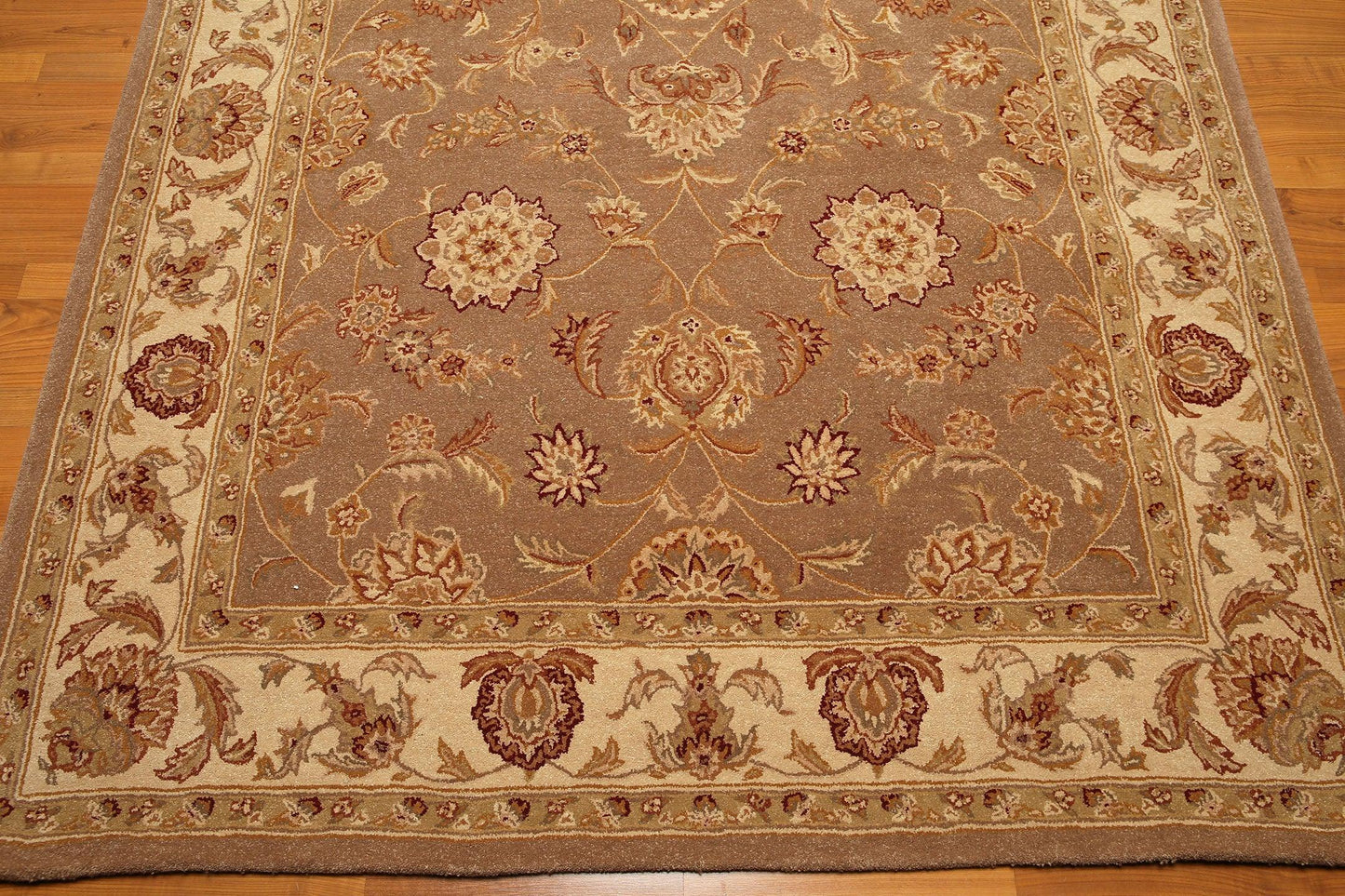 5'6" X 8'6" handmade 100% wool Traditional Oriental Area Rug Brown