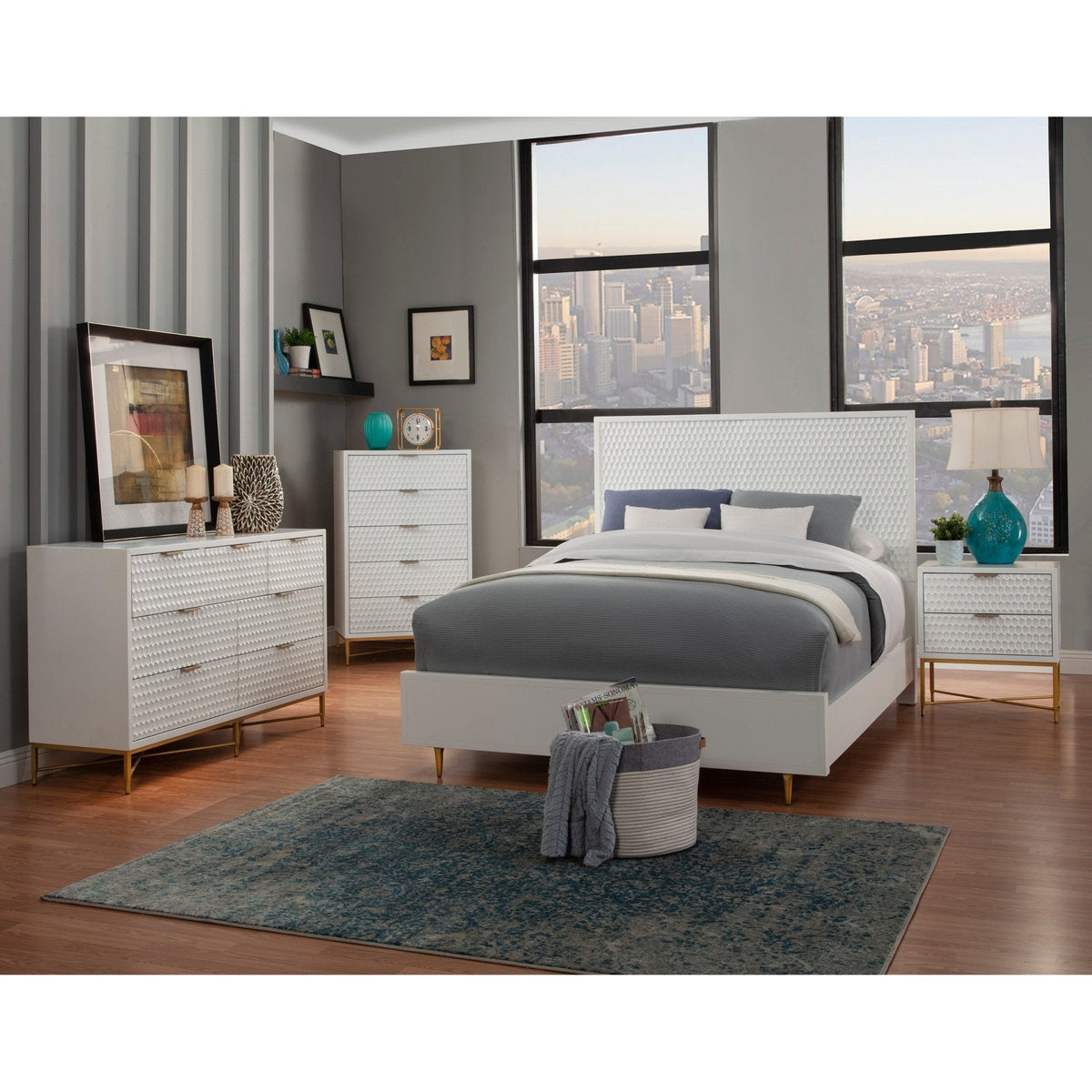 White Pearl Bed
