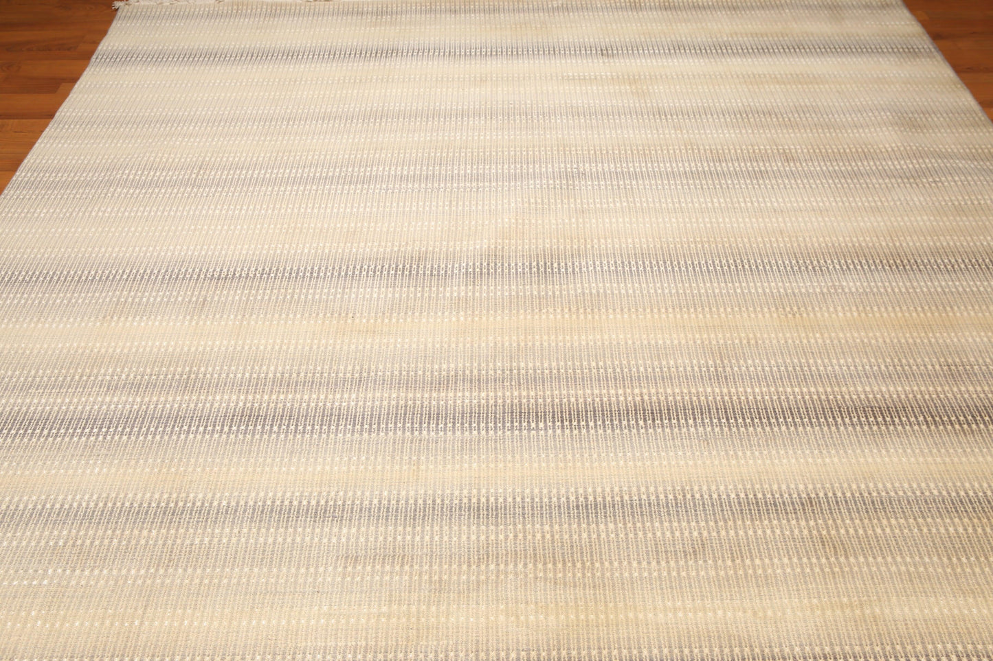 8'2" x 12' Hand Knotted Chic Design Wool Silk Full Pile Oriental Area Rug Beige