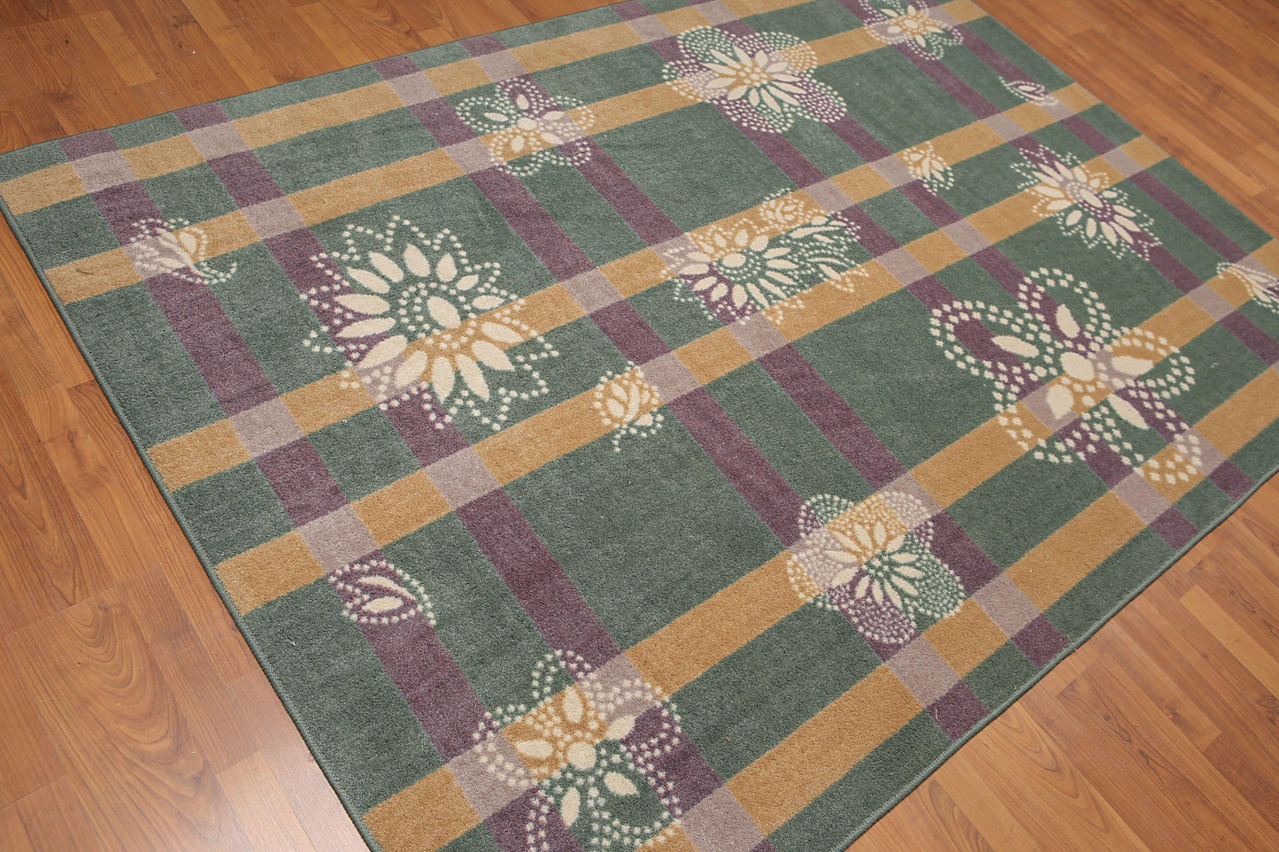 5'6" x 7'6" Modern 100% Nylon Full Pile Area Rug Aqua